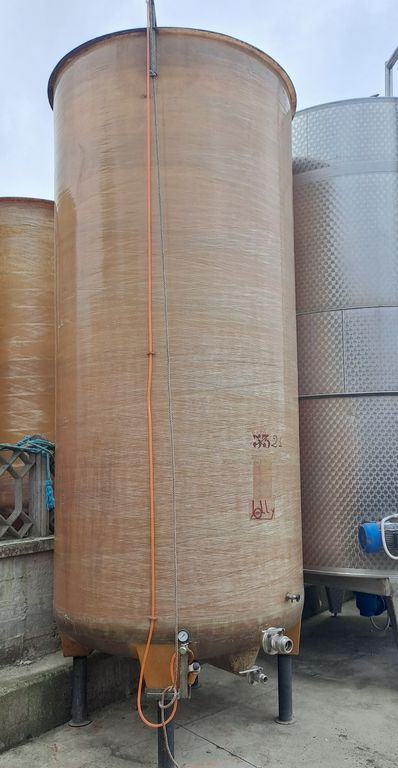 FIBERGLASS TANK, CMP FIRM, CAPACITY HL 70, FLOATING LID WITH ROUNDED BOTTOM, SECOND-HAND EQUIPMENT - Image 3 FIBERGLASS TANK, CMP FIRM, CAPACITY HL 70, FLOATING LID WITH ROUNDED BOTTOM, SECOND-HAND EQUIPMENT - Image 3