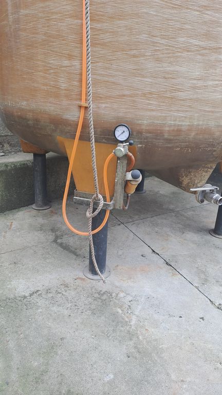 FIBERGLASS TANK, CMP FIRM, CAPACITY HL 70, FLOATING LID WITH ROUNDED BOTTOM, SECOND-HAND EQUIPMENT - Image 7 FIBERGLASS TANK, CMP FIRM, CAPACITY HL 70, FLOATING LID WITH ROUNDED BOTTOM, SECOND-HAND EQUIPMENT - Image 7