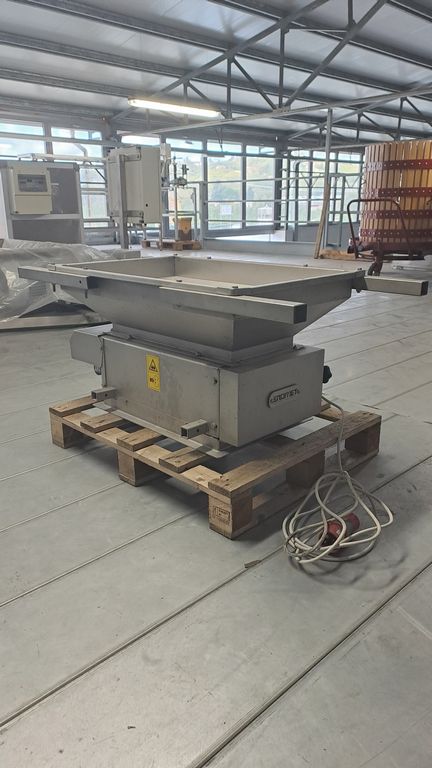 INDEPENDENT CRUSHING UNIT WITH RUBBER ROLLERS, SECOND HAND MACHINE - Image 2