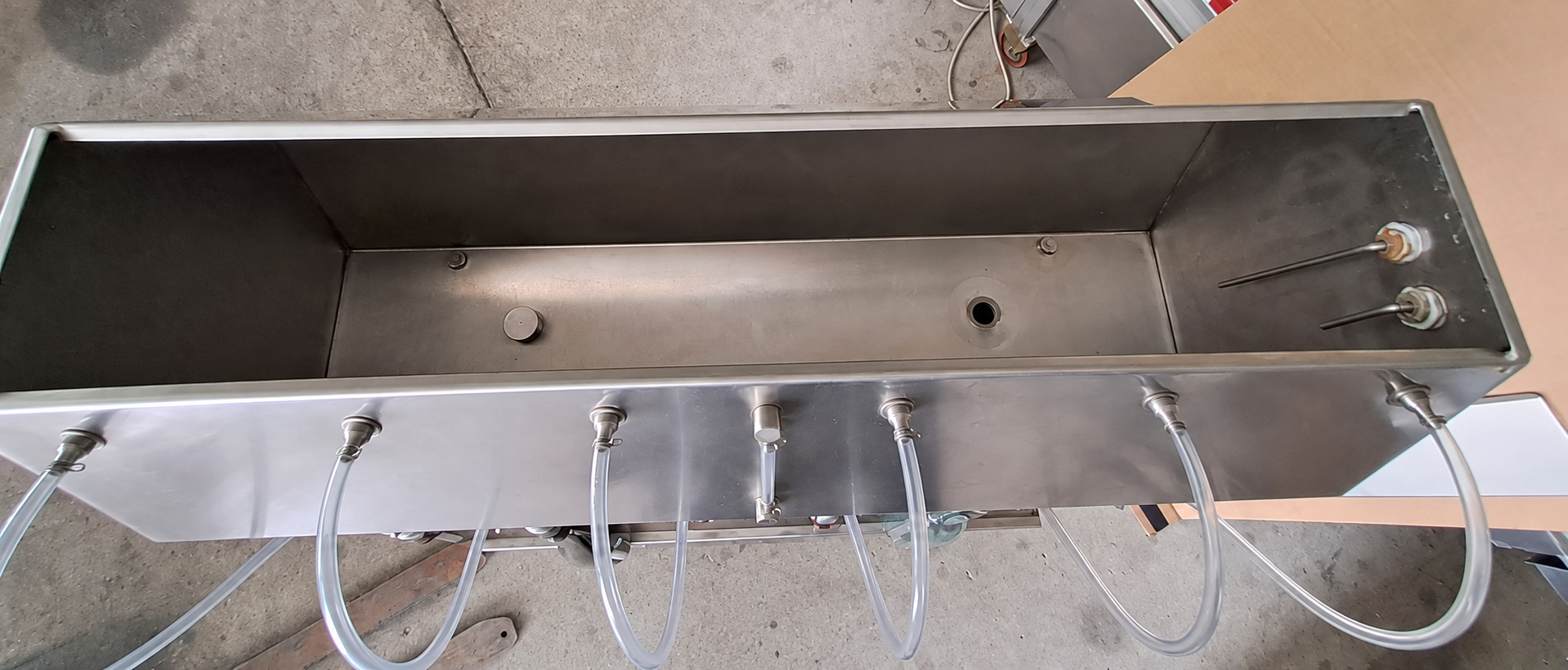 IN-LINE FILLER 6 NOZZLES FIRM IN STAINLESS STEEL ON WHEELS, SECOND HAND MACHINE - Image 8